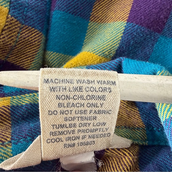 Duluth Trading Co XL Roll Tab Sleeves Long Sleeve Button Down - Picture 9 of 10